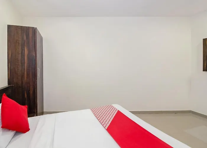 Oyo 3630 Hotel Ajwa Mumbai